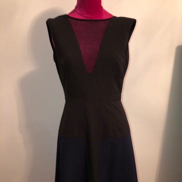 DRESS LOW CUT LACE DECOTELLE BLACK/BLUE - Picture 4 of 8